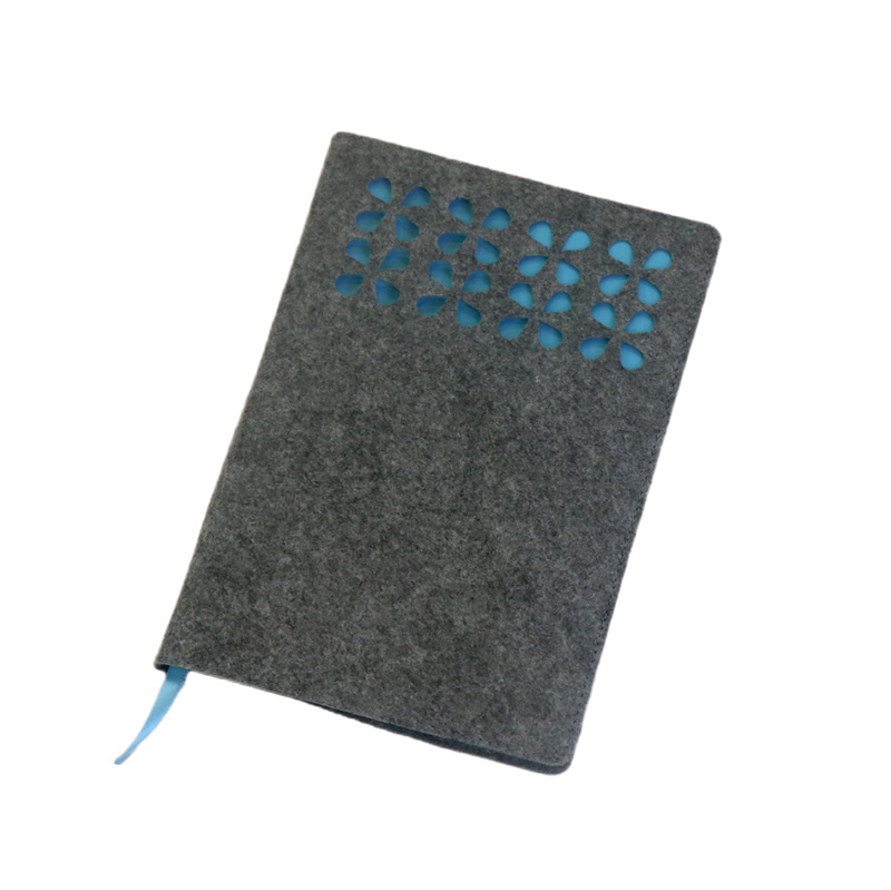 Cuaderno de felpa